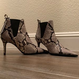Zara snakeskin booties Sz 38 NWT